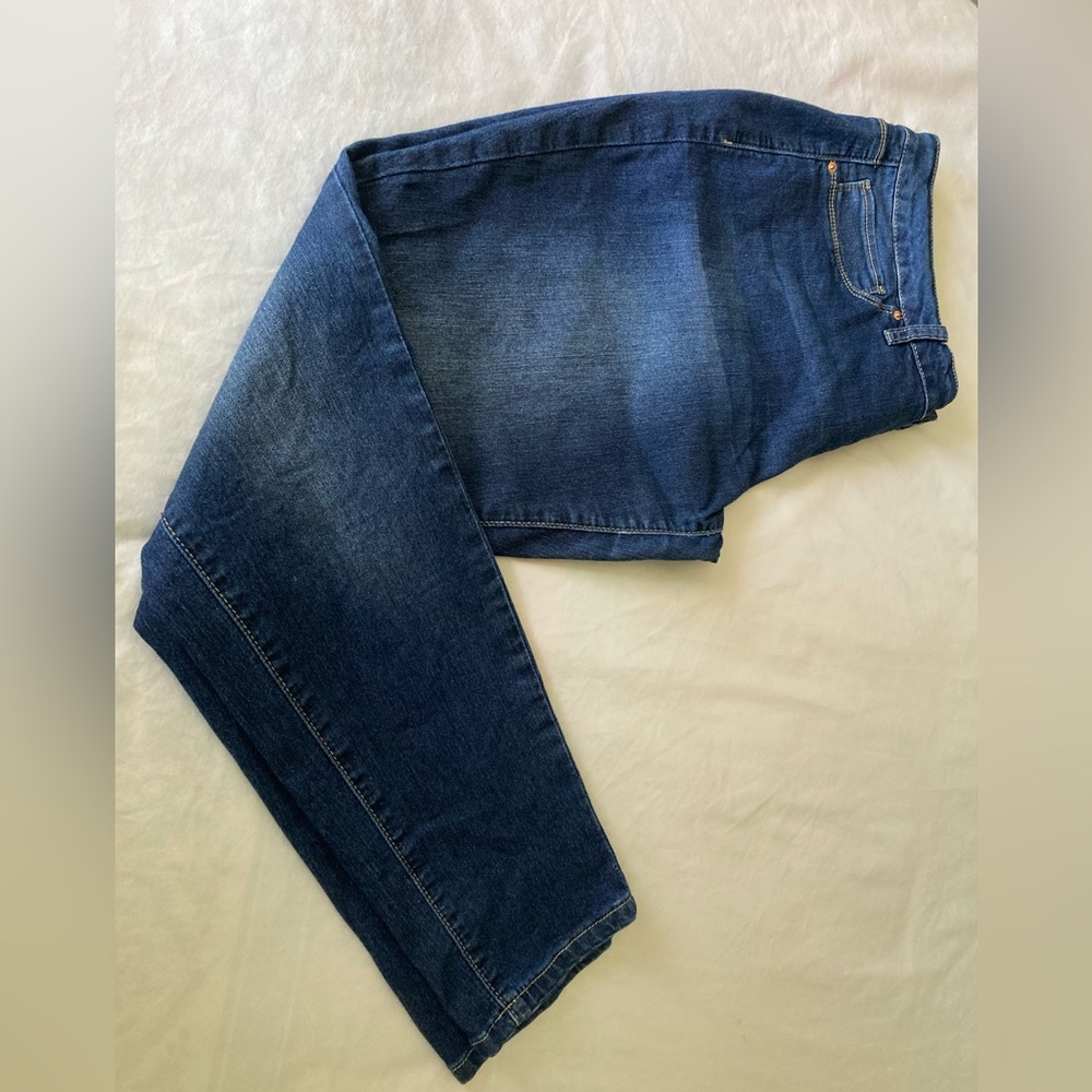 Women’s denim blue jeans